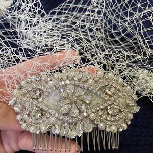 Custom made fascinator with pearl comb